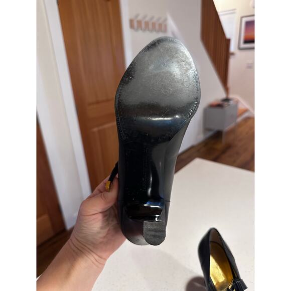 Banana Republic Classic Women's 7.5 Black Gold Mary Jane 3" Heel Shoe - Picture 5 of 8